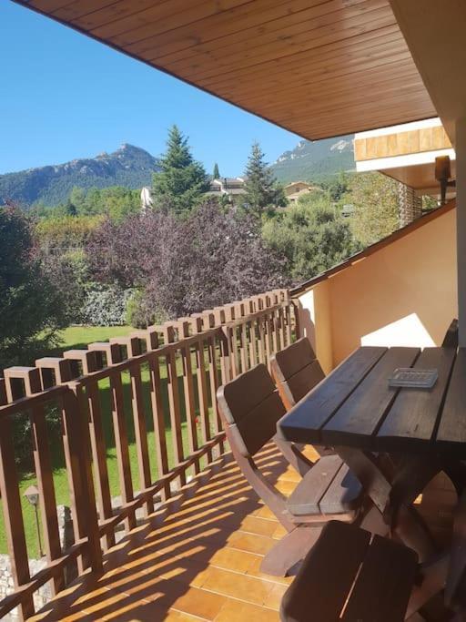 Apartamento Con Encanto San Lorenzo de Morunys Εξωτερικό φωτογραφία